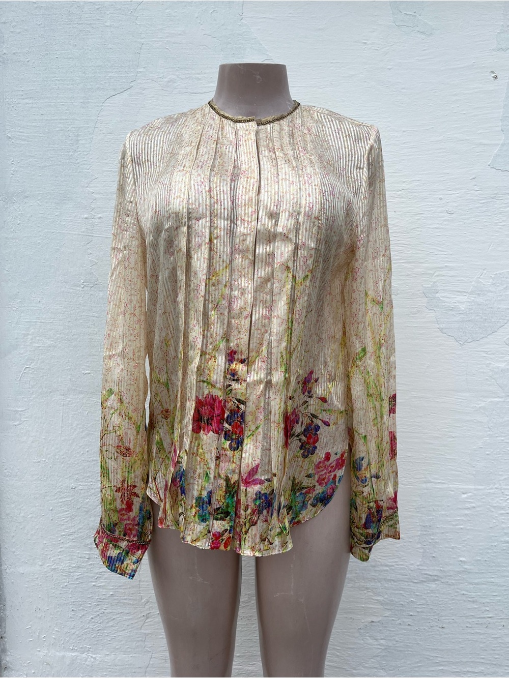 Elie Tahari Cream Floral Pleated Blouse